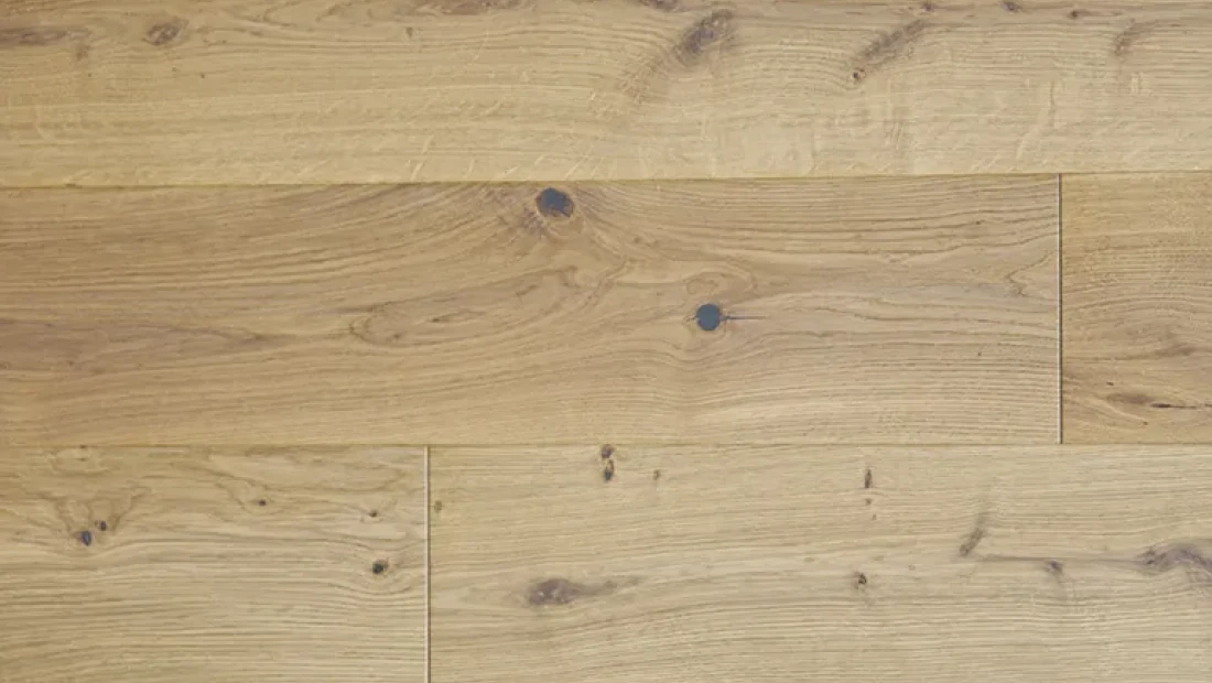 Vesoul • parquet contrecollé chêne verni mat déclassé 180x14x1092