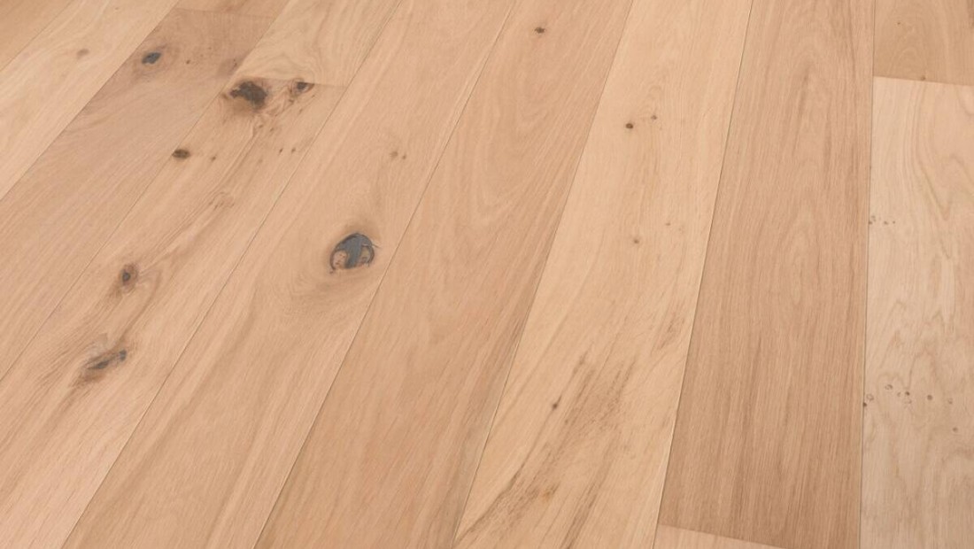Vesoul • parquet contrecollé aspect bois brut huilé oxy déclassé 130x14x1092