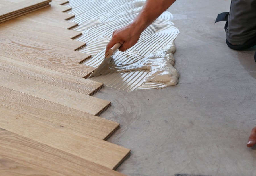 PRÉPARER SON SOL AVANT LA POSE DE SON PARQUET OU CARRELAGE